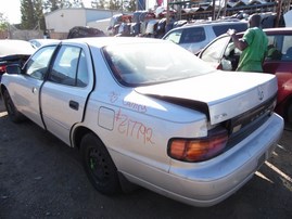 1993 TOYOTA CAMRY DX SILVER 2.2L AT Z17792